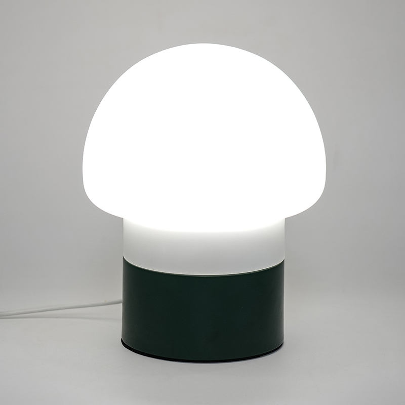 Đèn bàn nấm LED