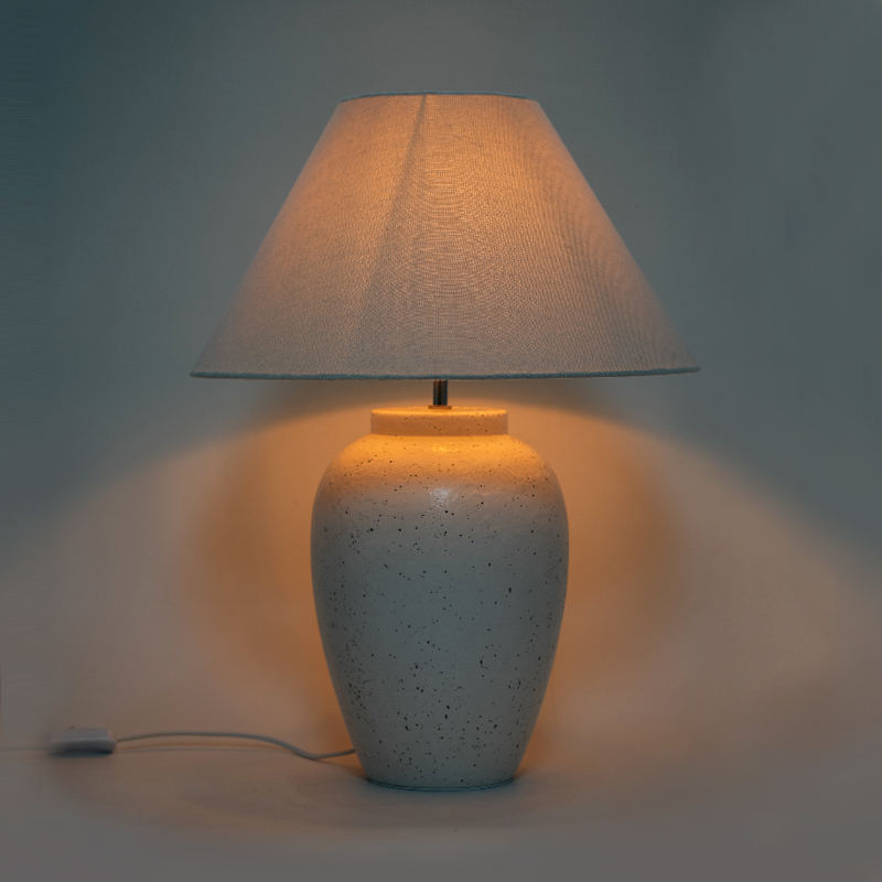 Đèn bàn ngủ gốm hoài cổ