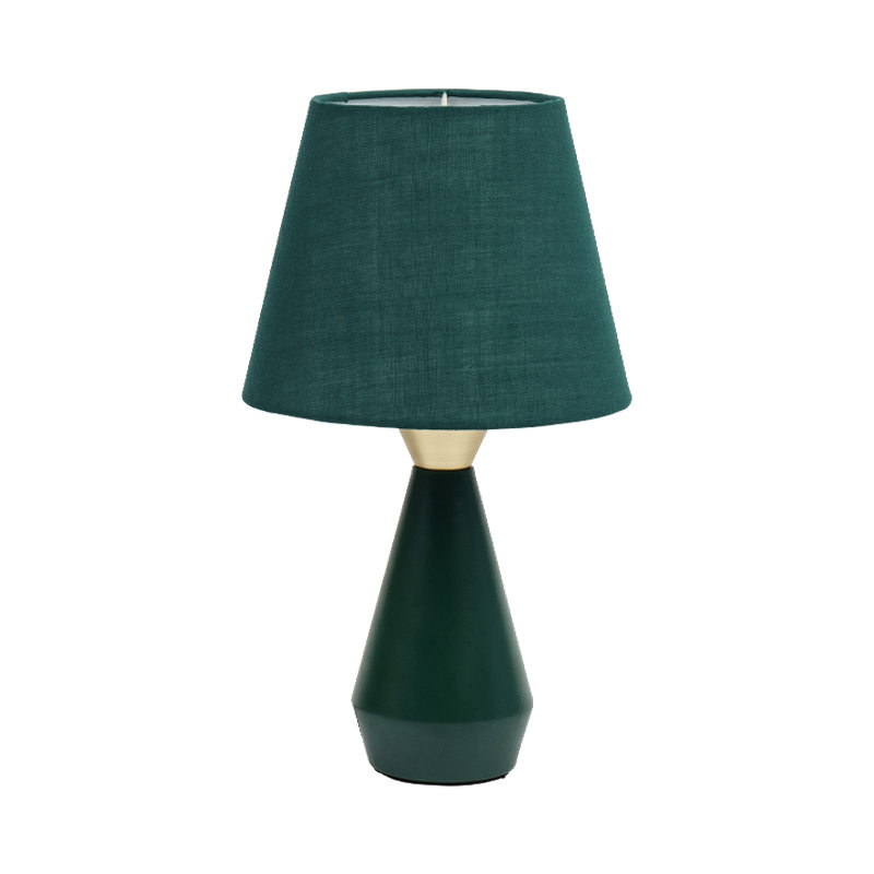 Đèn giường ngủ kim loại châu Âu retro