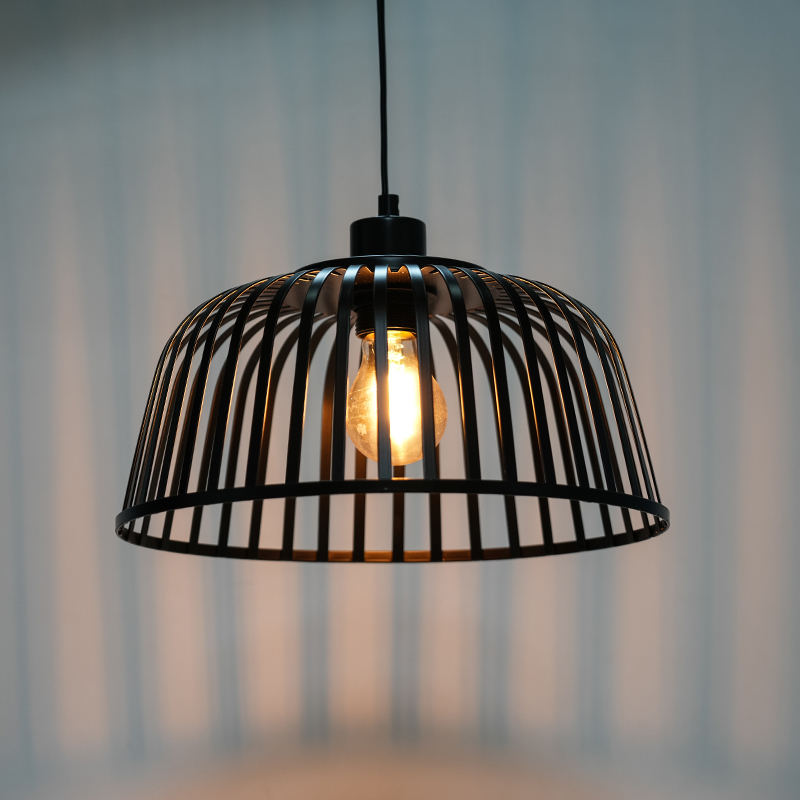 Đèn chùm sắt cổ điển